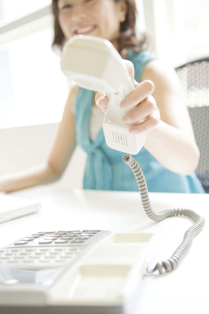 3コール以内に、電話に出る